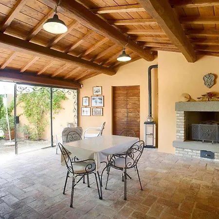 Alloggio per agriturismo La Renaia